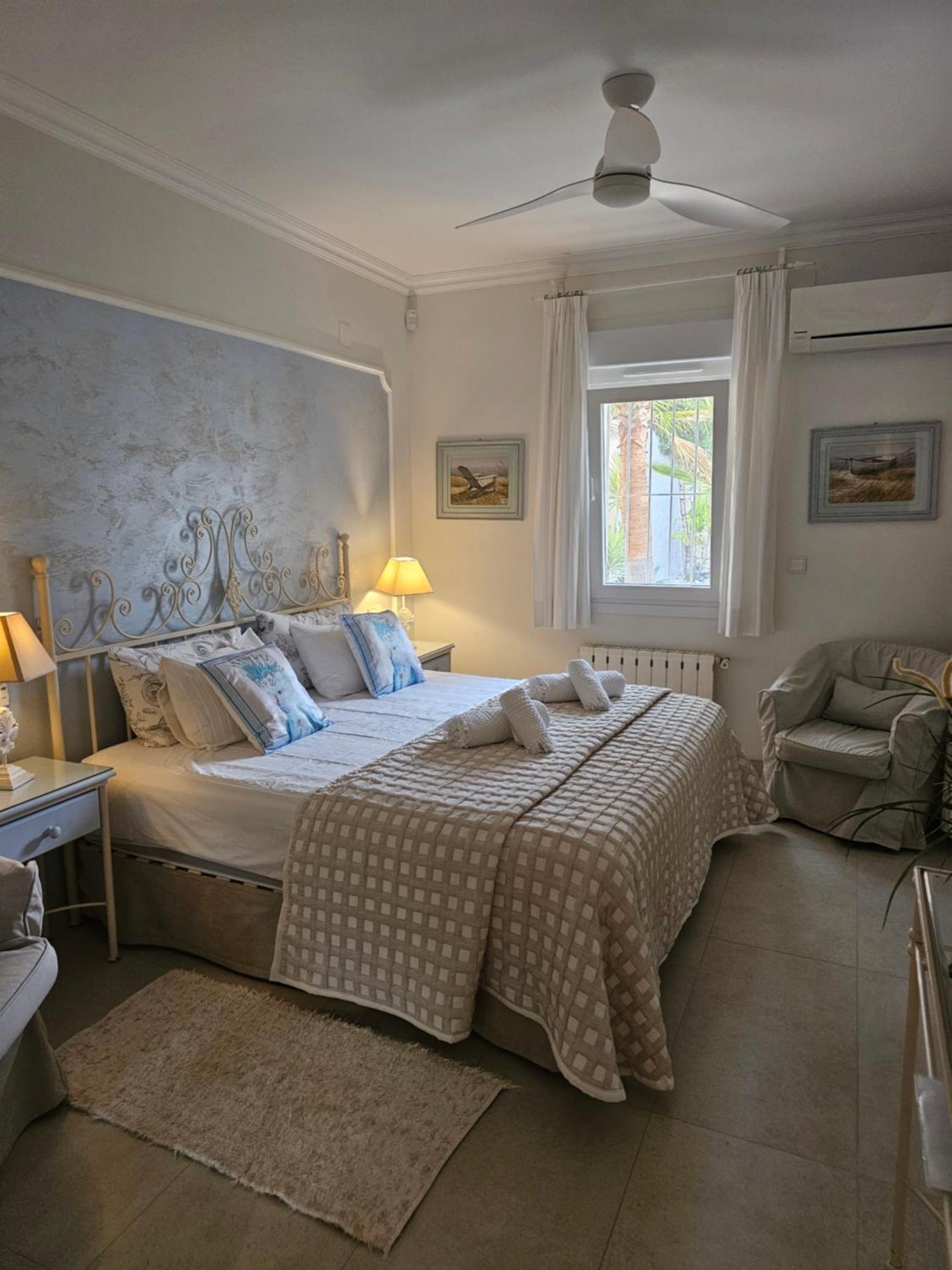 Casa Bonita Apartment Бениса Екстериор снимка